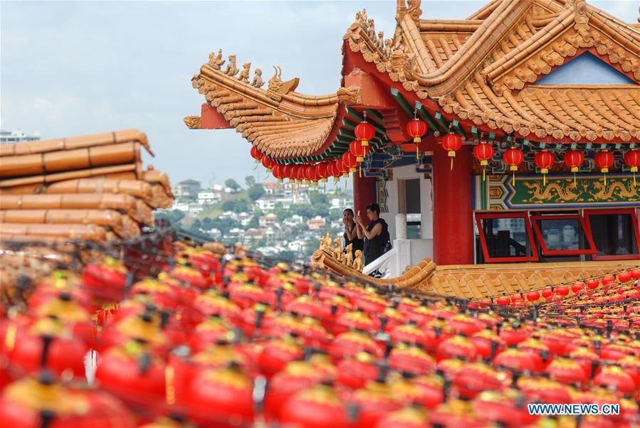 MALAYSIA-KUALA LUMPUR-CHINESE NEW YEAR-RED LANTERN