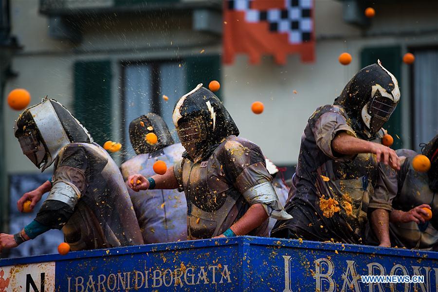 ITALY-IVREA-CARNIVAL-"BATTLE OF THE ORANGES"