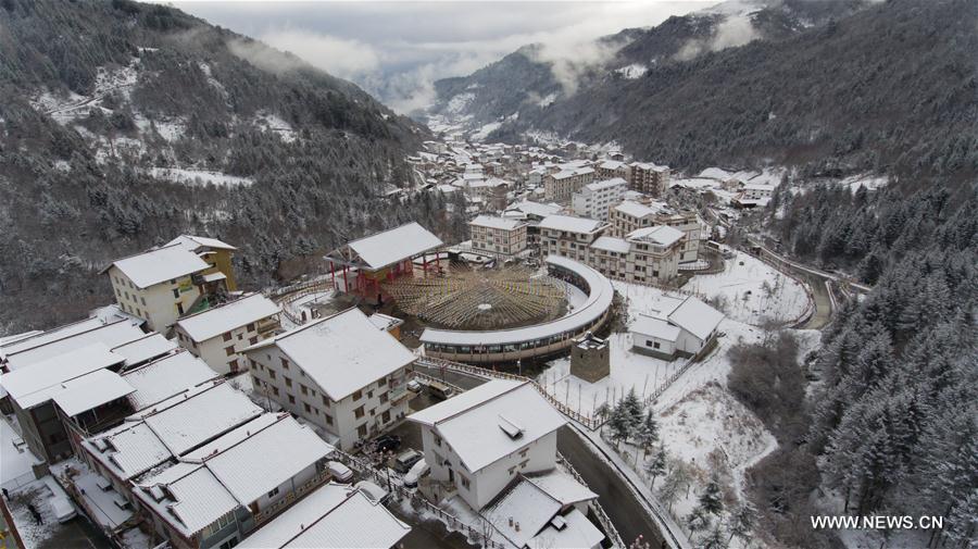 CHINA-SICHUAN-QIAOQI-SNOW SCENERY (CN)