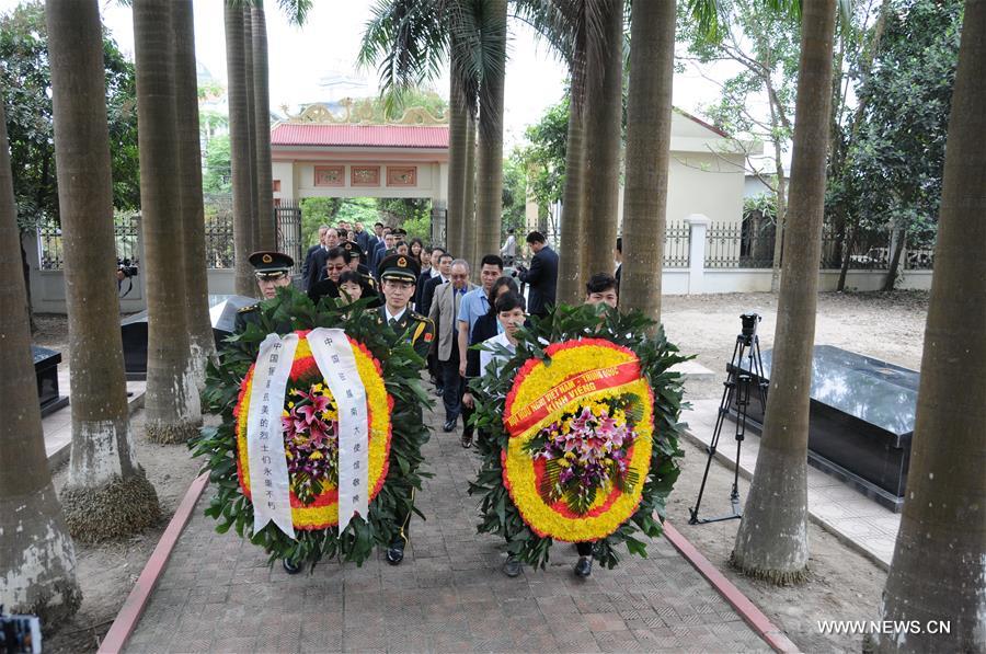 VIETNAM-HANOI-CHINESE MARTYR-TOMB SWEEPING