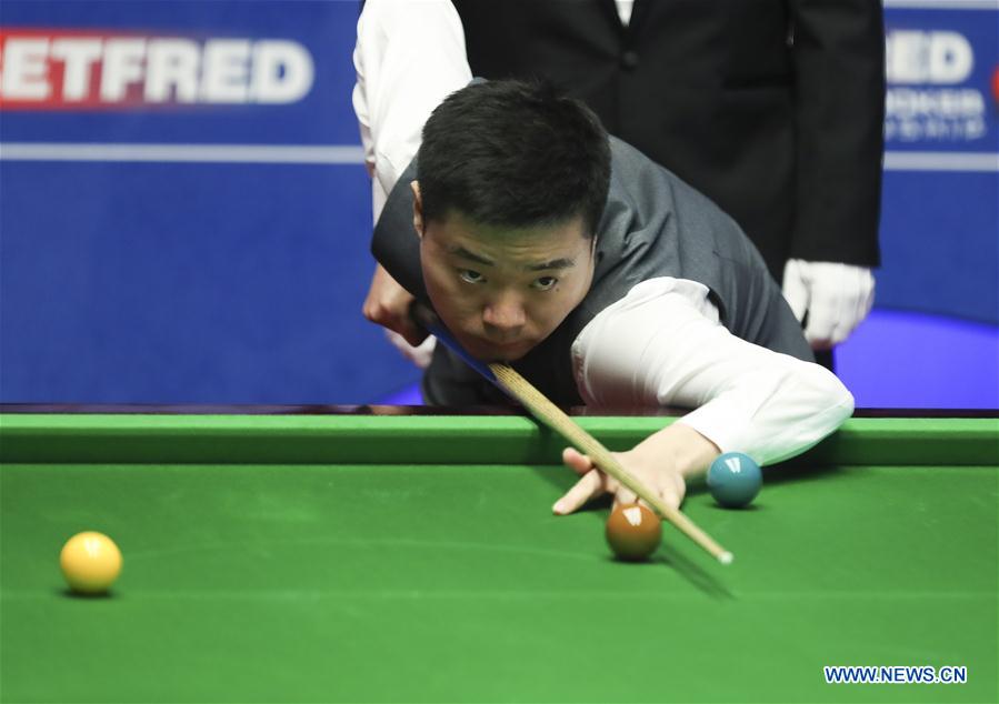 (SP)BRITAIN-SHEFFIELD-SNOOKER-WORLD CHAMPIONSHIP-DAY 3