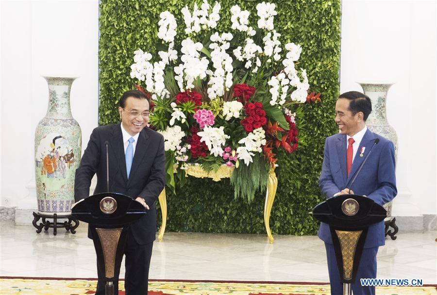 INDONESIA-CHINA-LI KEQIANG-JOKO WIDODO-PRESS CONFERENCE