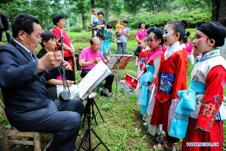 CHINA-ZHEJIANG-INTERNATIONAL CHILDREN'S DAY (CN)