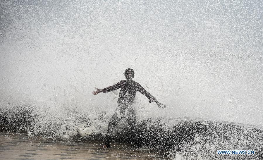 INDIA-MUMBAI-MONSOON SEASON