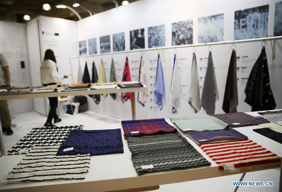 U.S.-NEW YORK-CHINESE TEXTILE AND APPAREL TRADE SHOW