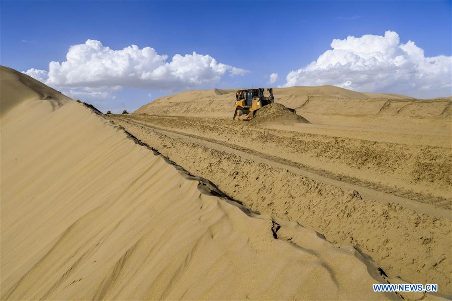 CHINA-XINJIANG-ROAD CONSTRUCTION (CN)