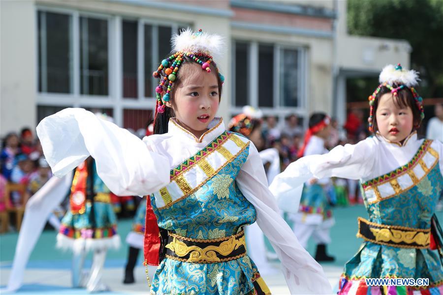 CHINA-ZHEJIANG-NATIONAL DAY-ACTIVITY (CN)