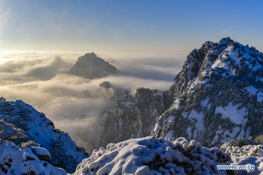 #CHINA-ANHUI-HUANGSHAN-CLOUDS (CN)