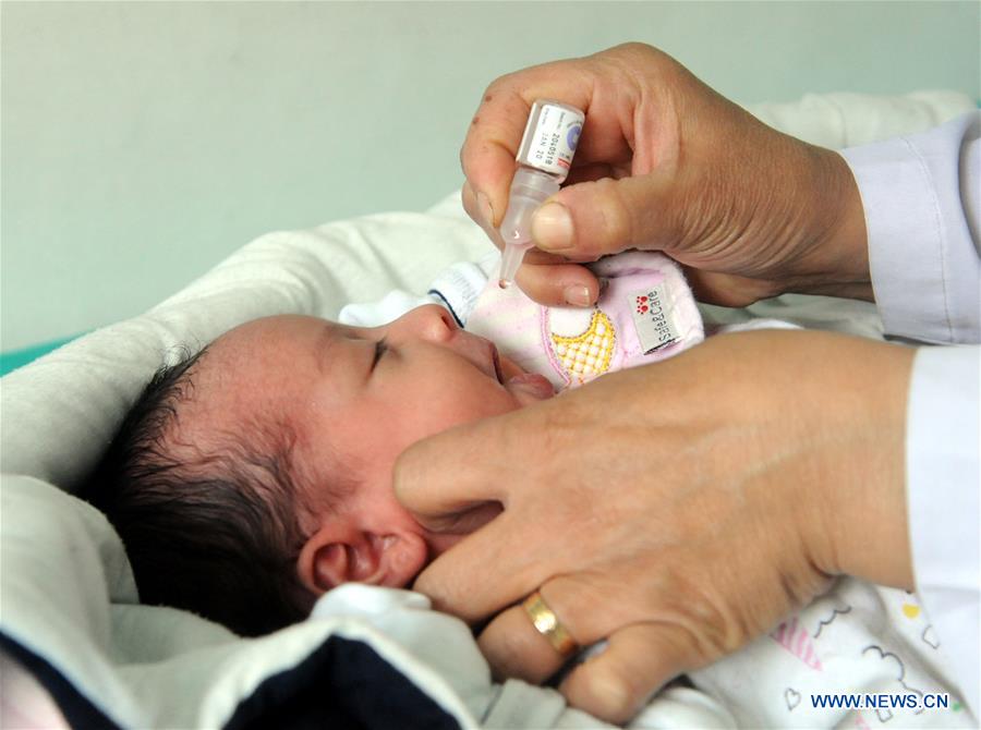 SYRIA-CHILDREN-POLIO-VACCINATION-CAMPAIGN