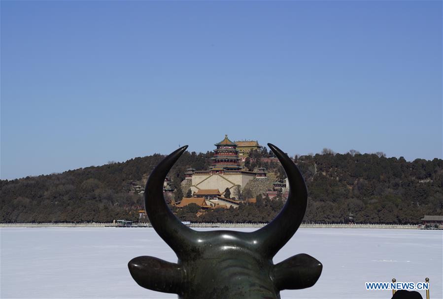 CHINA-BEIJING-SNOWFALL-SUMMER PALACE-SCENERY (CN)