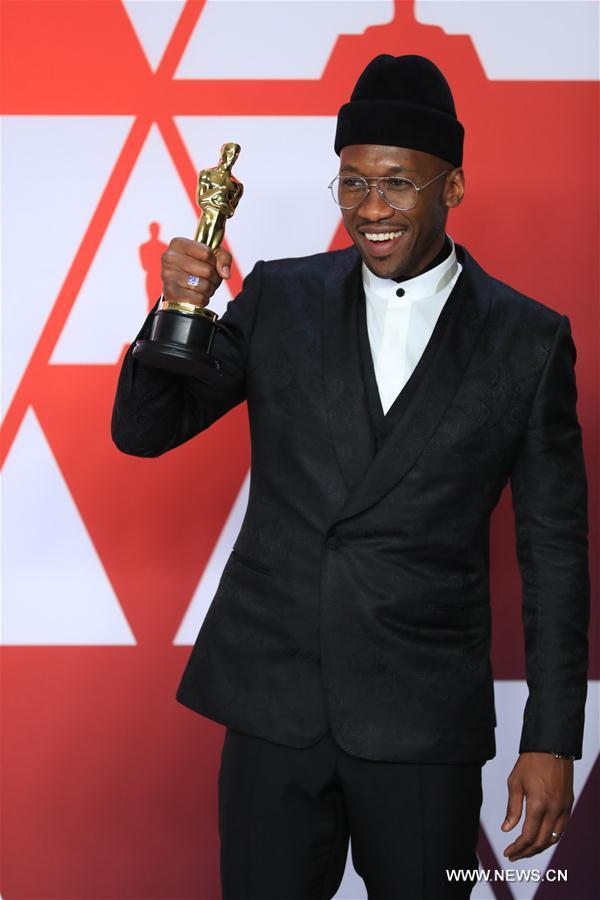 U.S.-LOS ANGELES-OSCARS-BEST SUPPORTING ACTOR