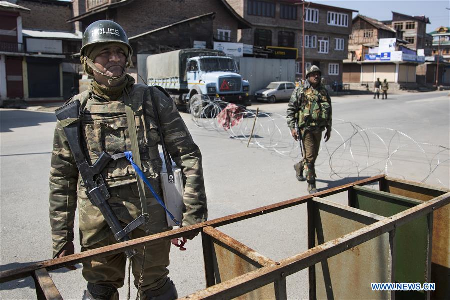 KASHMIR-SRINAGAR-SECURITY LOCKDOWN