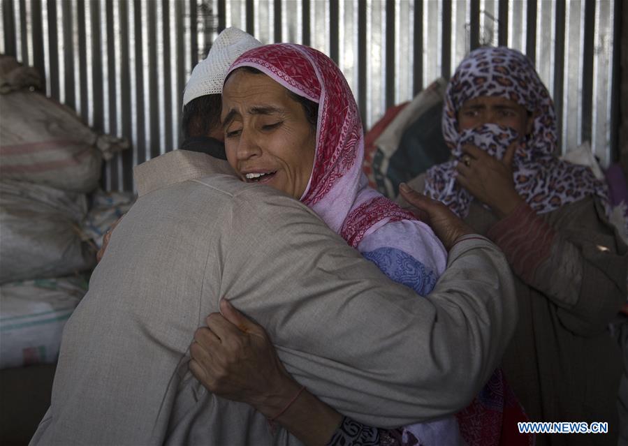 KASHMIR-SRINAGAR-GUNFIGHT-FUNERAL