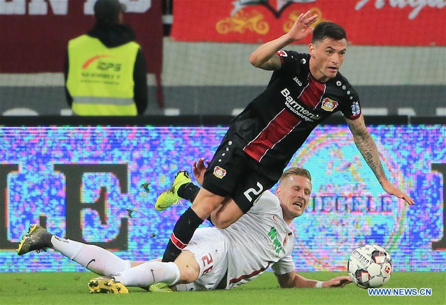 (SP)GERMANY-AUGSBURG-SOCCER-BUNDESLIGA-AUGSBURG VS LEVERKUSEN