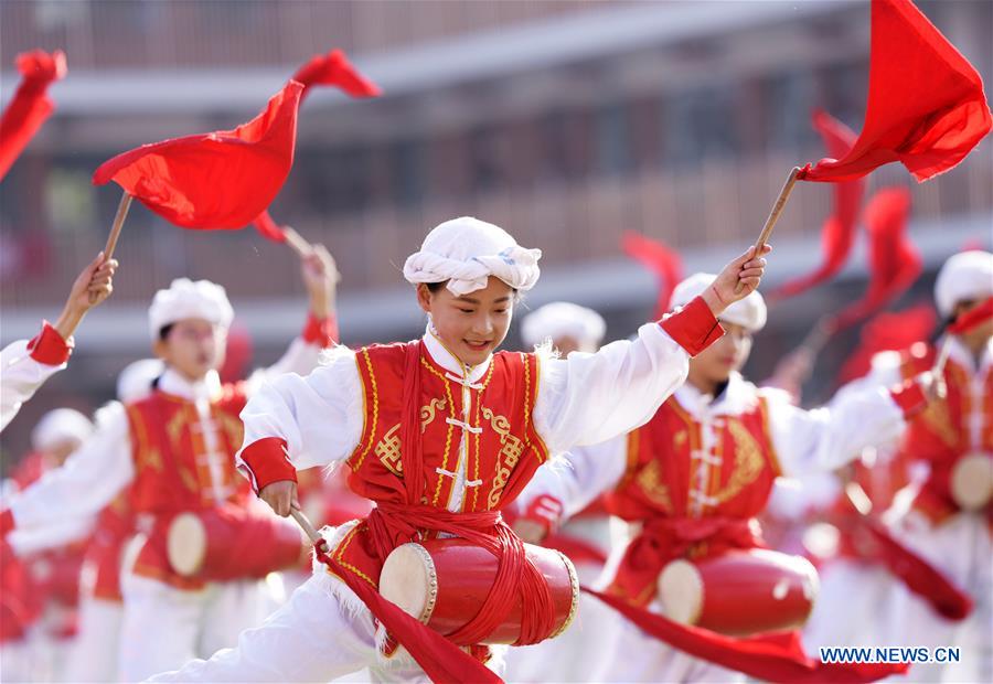 #CHINA-INNER MONGOLIA-HOHHOT-SCHOOL-ELECTIVE COURSES-ANSAI WAIST DRUM (CN)