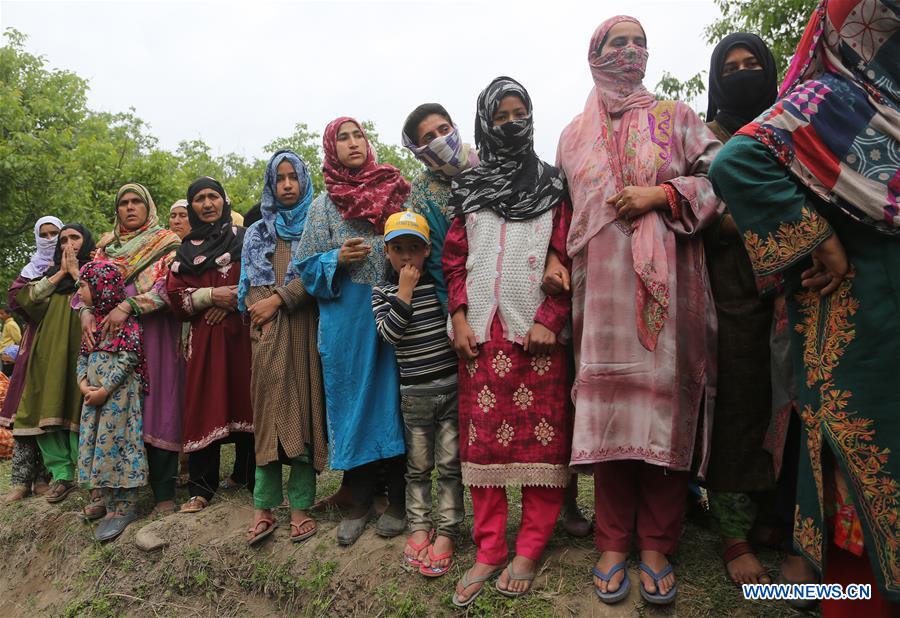 KASHMIR-SRINAGAR-GUNFIGHT