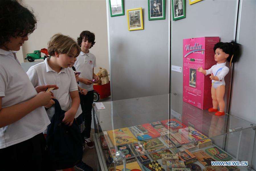 ROMANIA-BUCHAREST-CHILDREN'S DAY-TOYS EXHIBITION