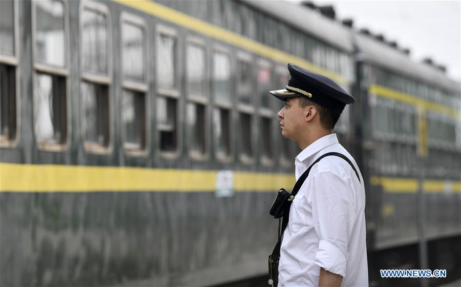 CHINA-CHENGDU-CHONGQING-RAILWAY (CN)