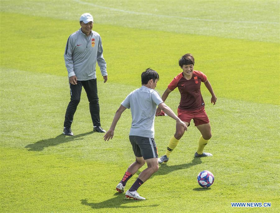 (SP)FRANCE-FABREGUES-2019 FIFA WOMEN'S WORLD CUP-ROUND OF 16-CHINA-TRAINING SESSION