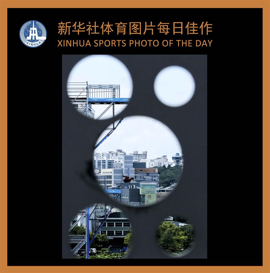 (SP)XINHUA SPORTS PHOTO OF THE DAY