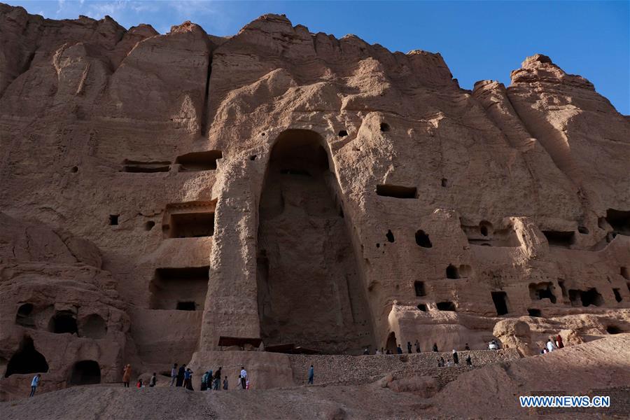 AFGHANISTAN-BAMYAN-TOURIST-VISIT