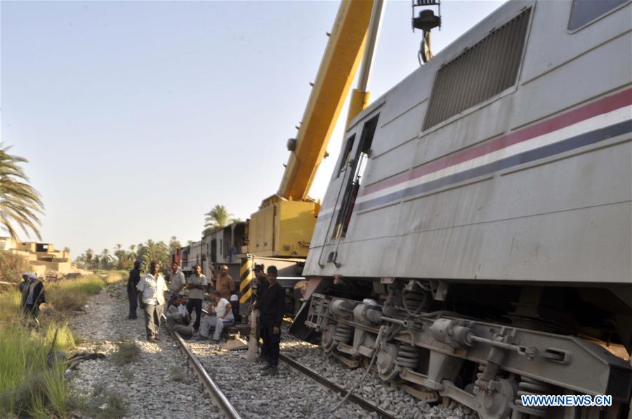 EGYPT-ASWAN-TRAIN ACCIDENT-DERAILMENT