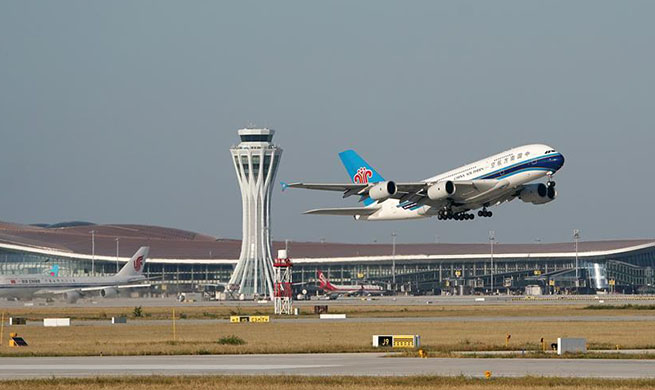 Xinhua Headlines: Beijing's new airport opens to flights