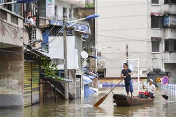 洪水来时，那暖心的民间救援